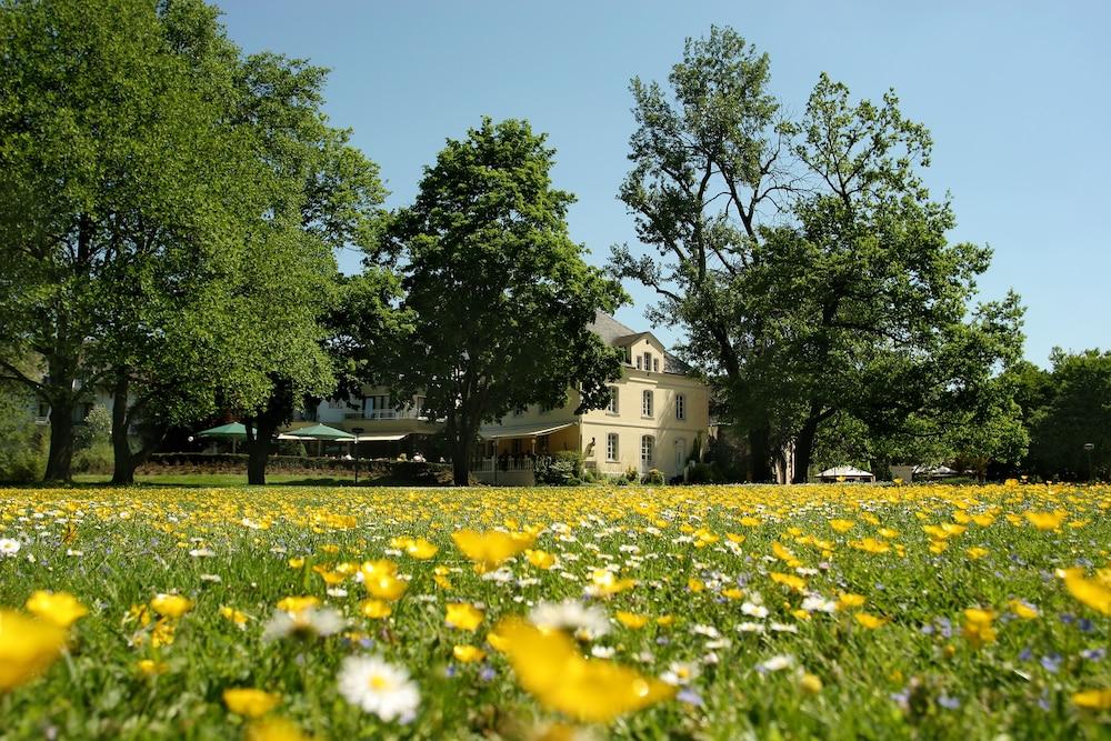 Nells Park Hotel Trier Exterior foto