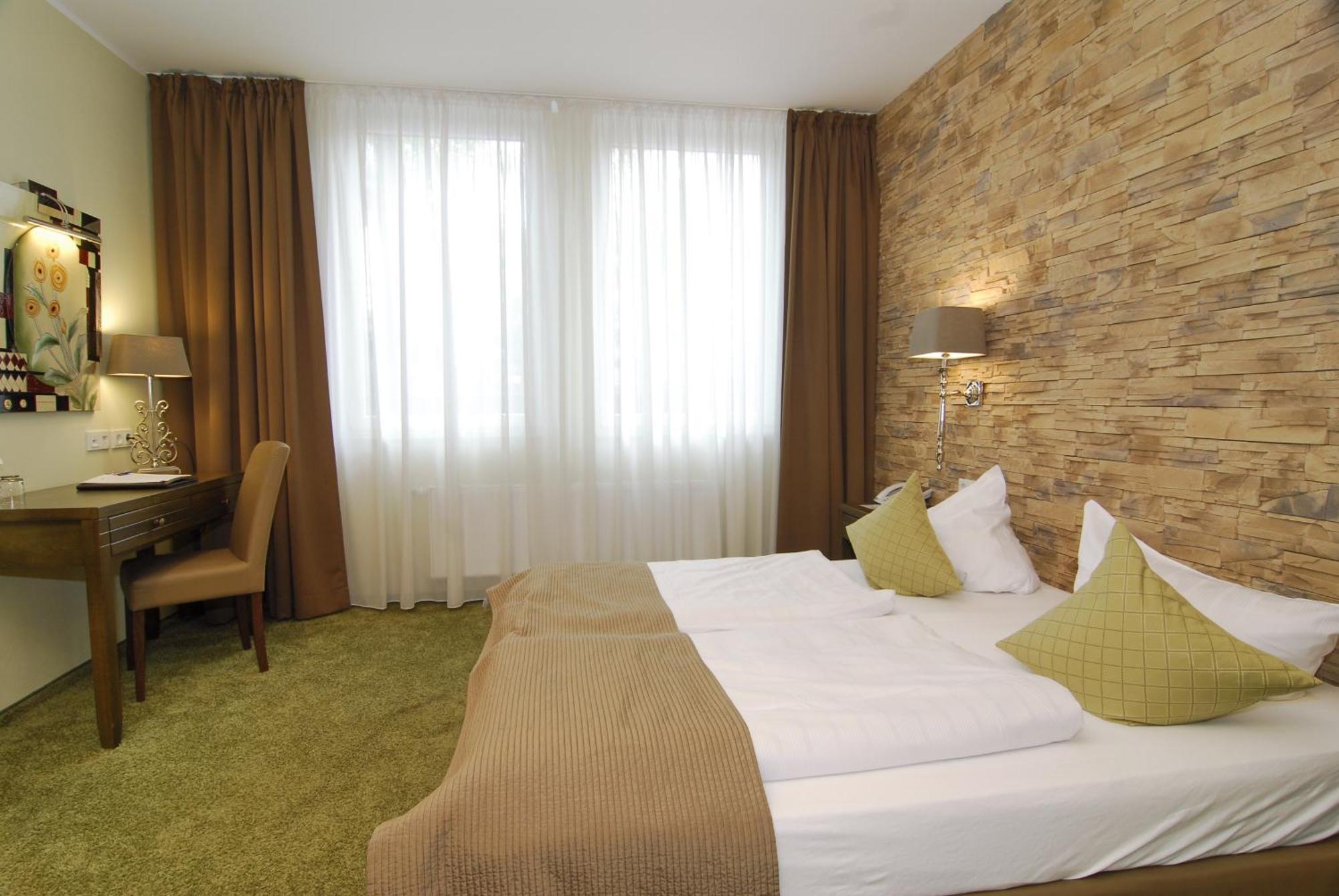 Nells Park Hotel Trier Exterior foto
